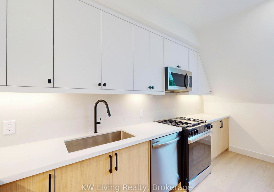 52-vernon-street-toronto-ontario-w12422663