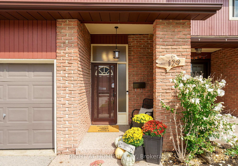 2301-cavendish-drive-burlington-ontario-w12422768