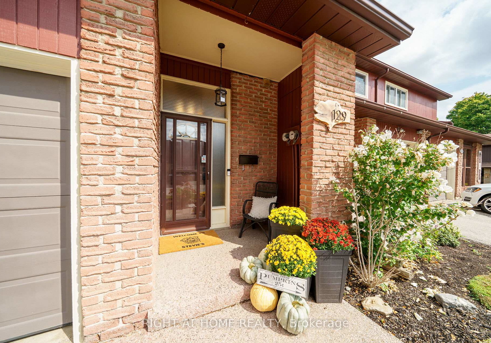 2301-cavendish-drive-burlington-ontario-w12422768