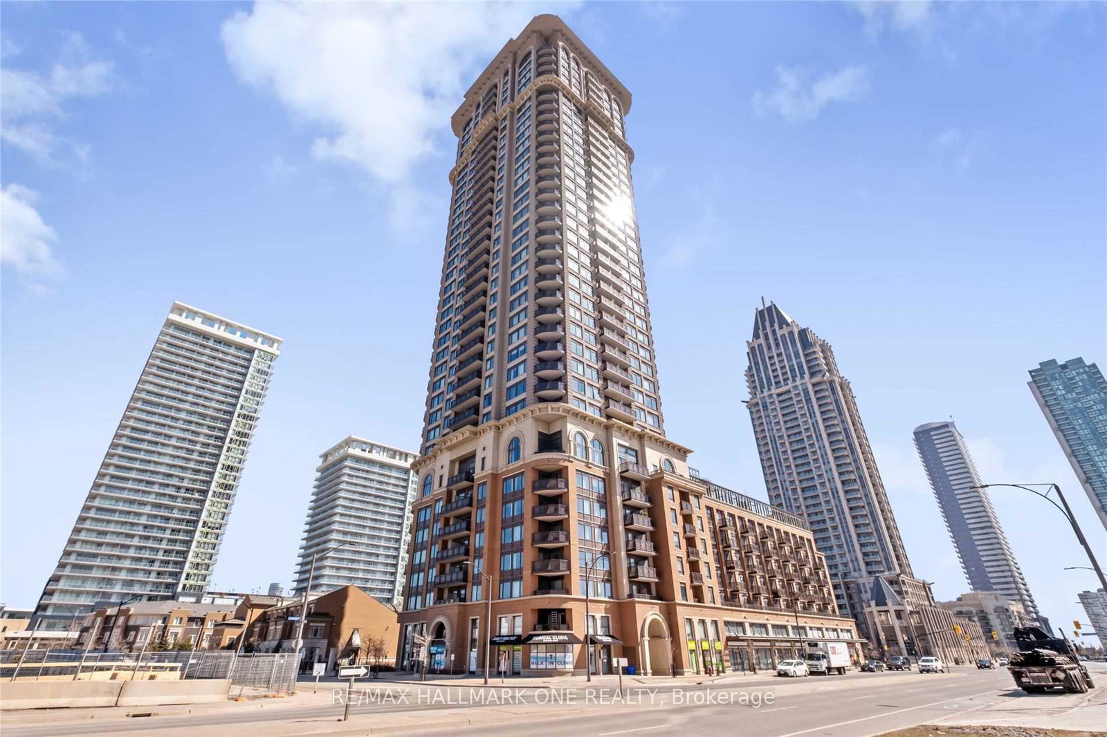 385-prince-of-wales-drive-mississauga-ontario-w12422854