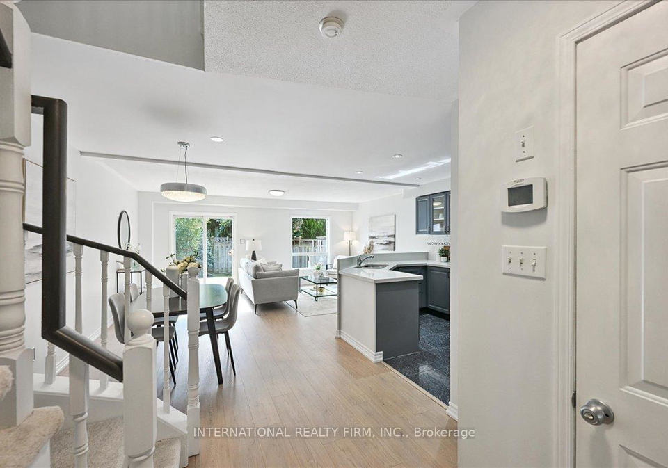 1489-heritage-way-oakville-ontario-w12422869