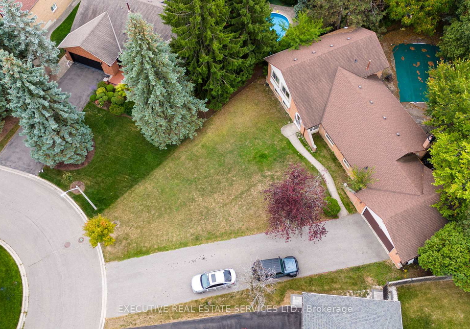 26-wadsworth-circle-brampton-ontario-w12422885