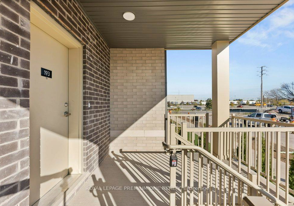 10-lloyd-janes-lane-etobicoke-ontario-w12422906
