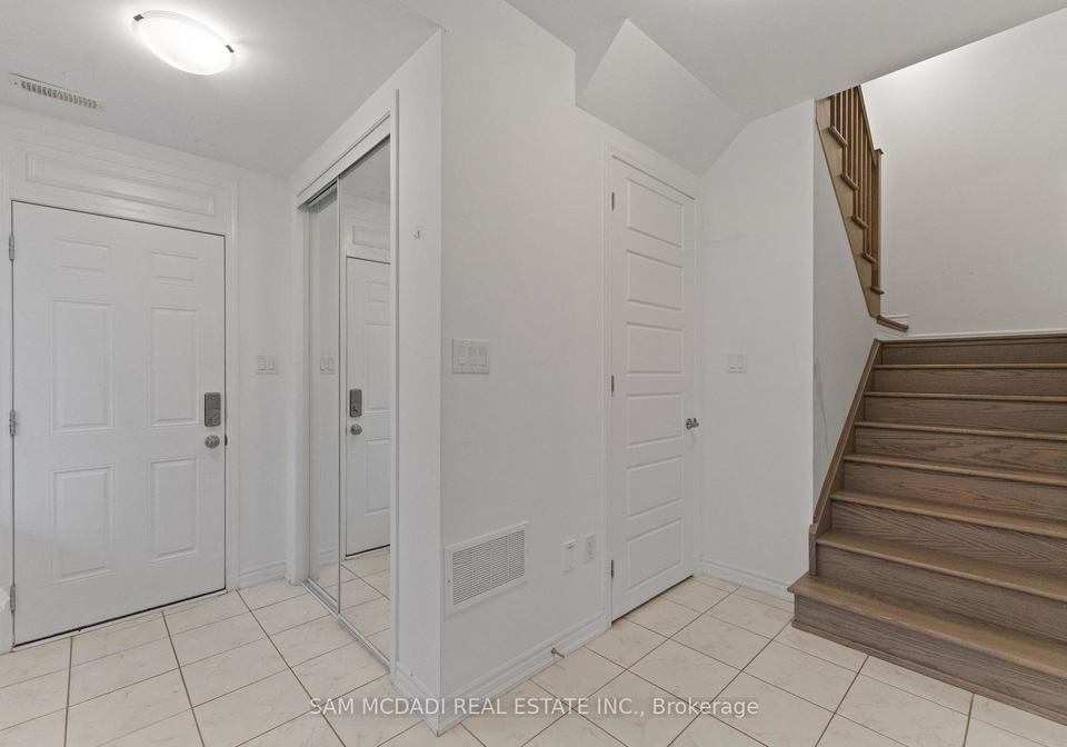 85-grovewood-common-oakville-ontario-w12422975