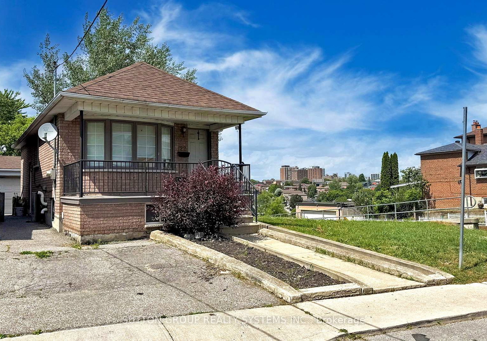 122-hatherley-road-toronto-ontario-w12423020