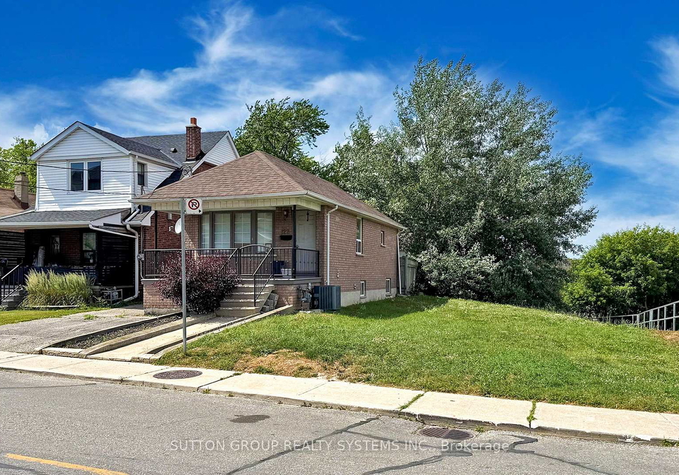 122-hatherley-road-toronto-ontario-w12423020