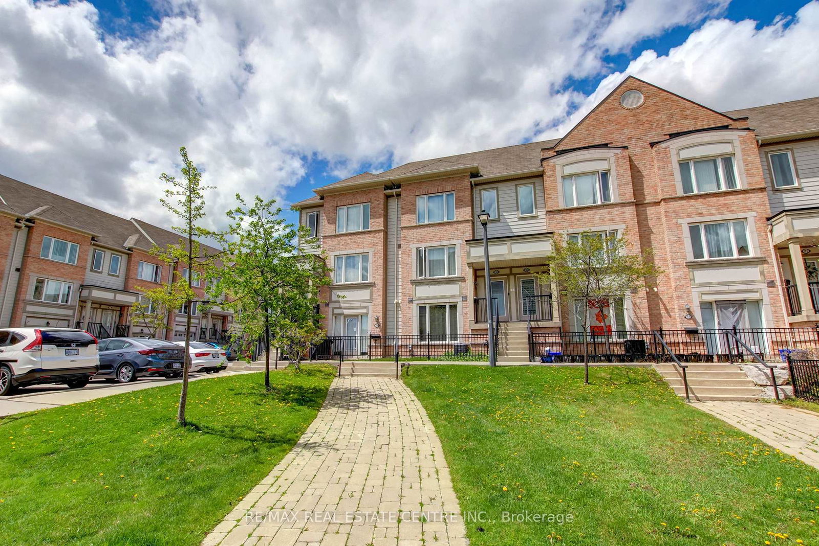 3050-erin-centre-boulevard-mississauga-ontario-w12423045