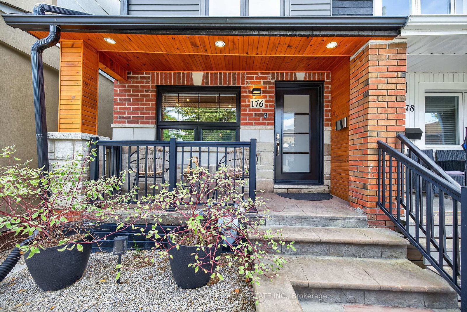 176-rosethorn-avenue-toronto-ontario-w12423102