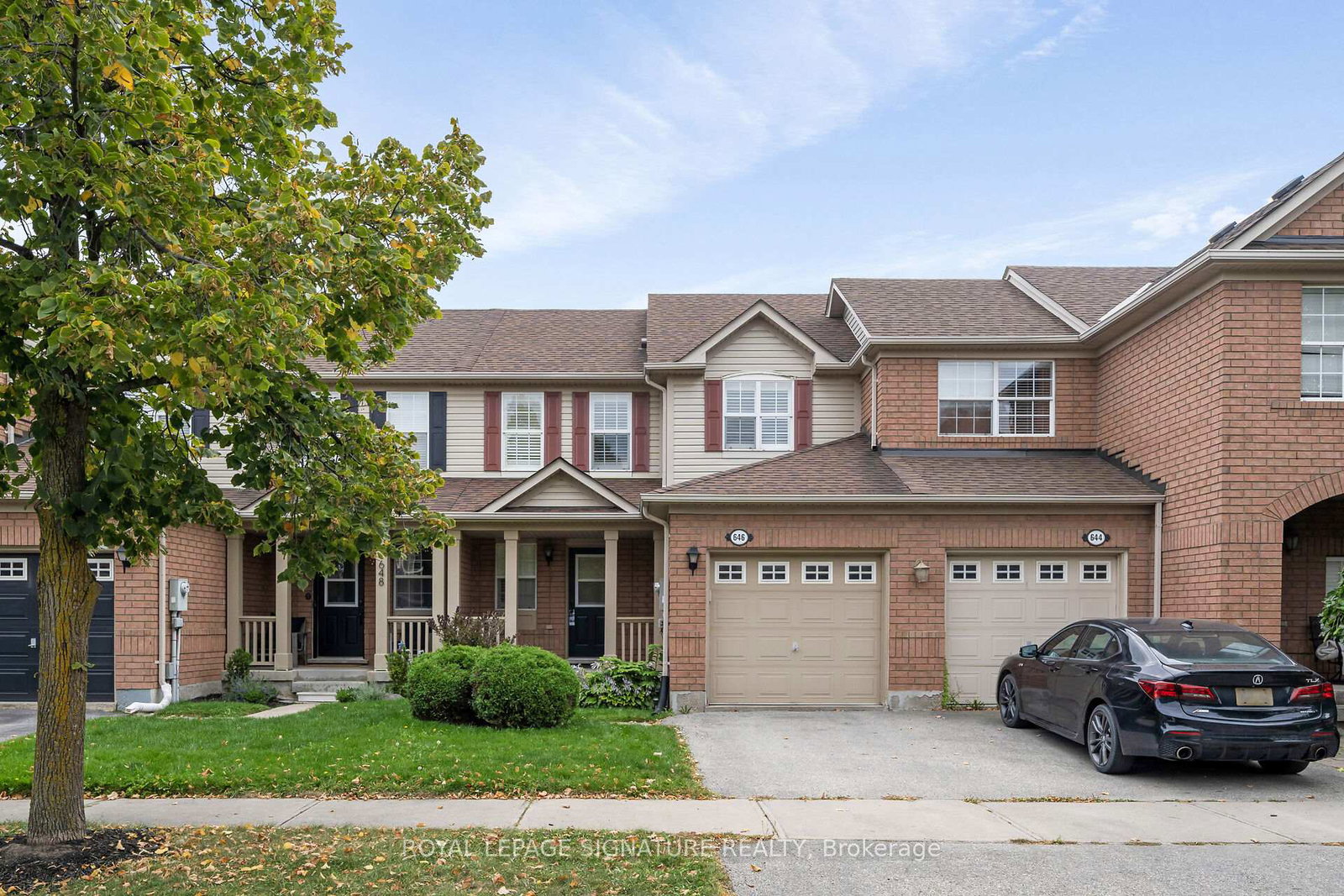 646-kerr-trail-milton-ontario-w12423109