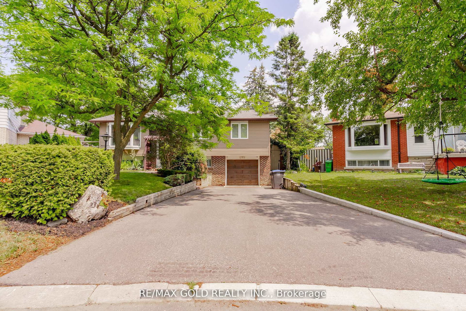 23-edgebrook-crescent-brampton-ontario-w12423245