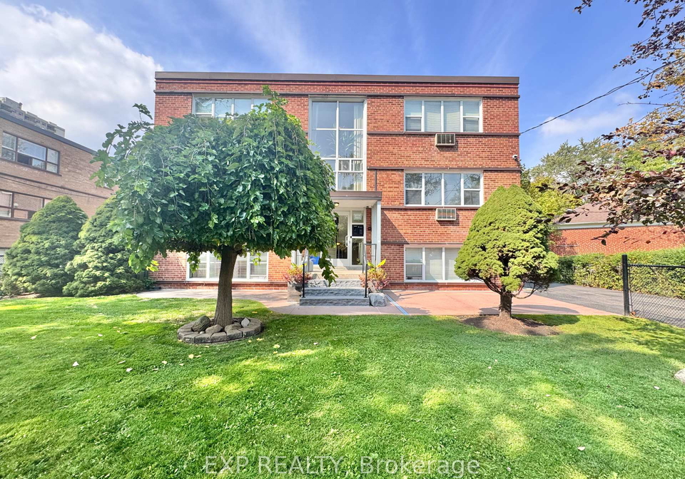 27-paisley-boulevard-mississauga-ontario-w12423254