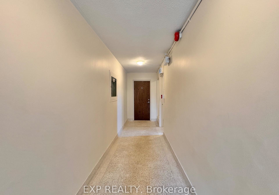 27-paisley-boulevard-mississauga-ontario-w12423254