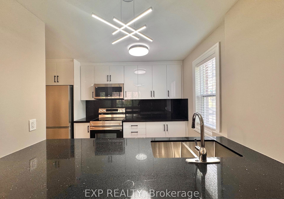 27-paisley-boulevard-mississauga-ontario-w12423254