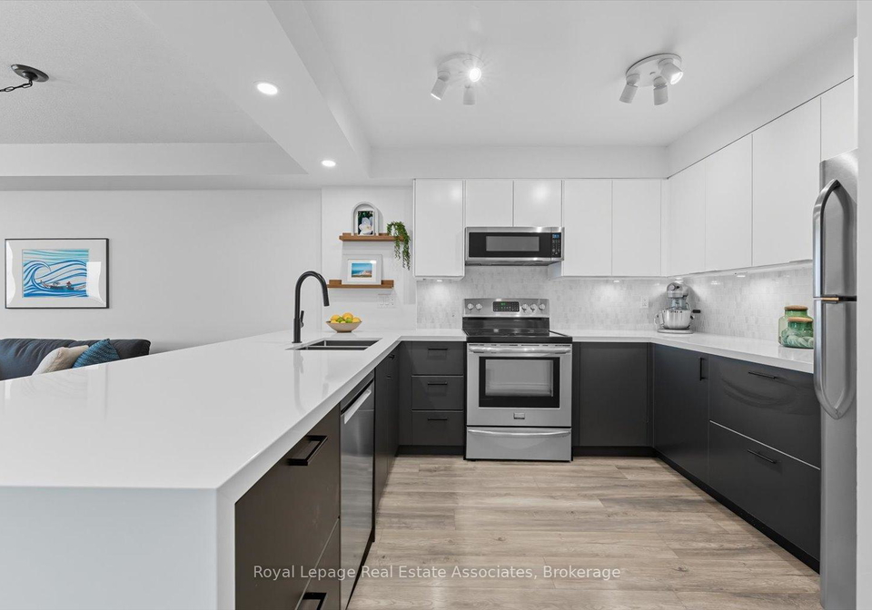 3845-lake-shore-boulevard-w-etobicoke-ontario-w12423434