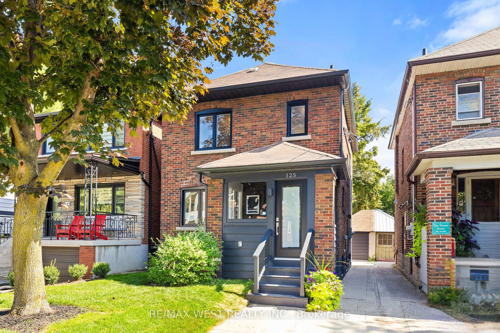 125-brookside-avenue-toronto-ontario-w12423595