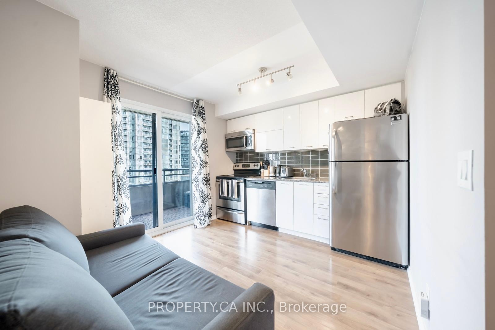 38-joe-shuster-way-toronto-ontario-w12423641