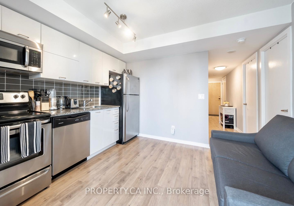 38-joe-shuster-way-toronto-ontario-w12423641