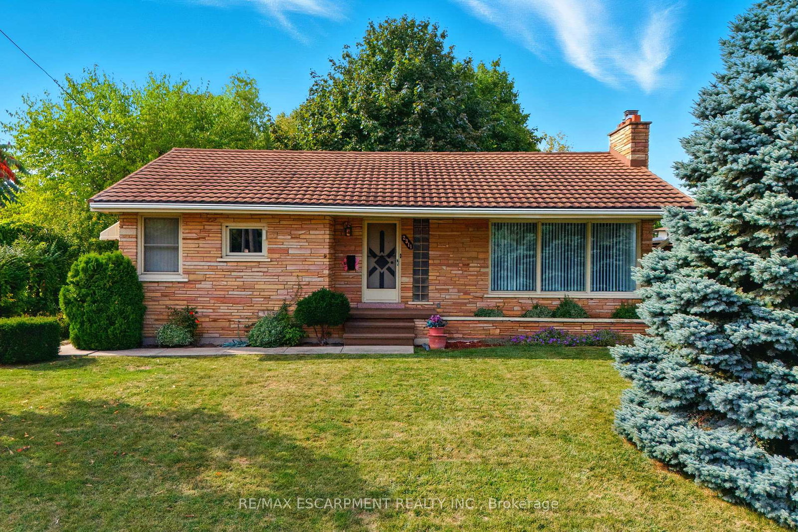 2311-mountainside-drive-burlington-ontario-w12424537