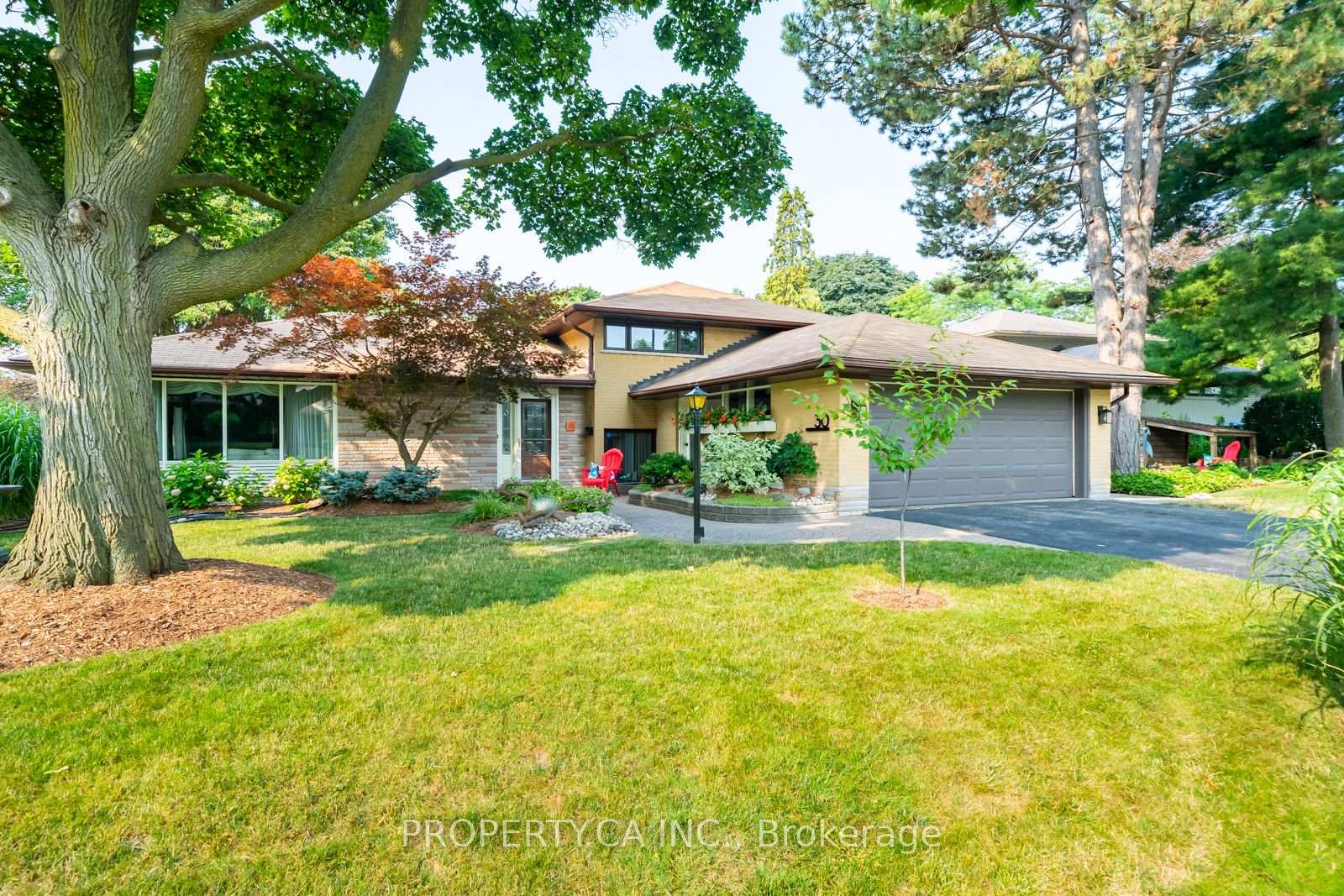 30-bournemouth-road-etobicoke-ontario-w12424549