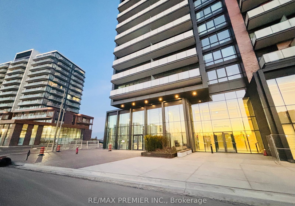 251-masonry-way-mississauga-ontario-w12424608