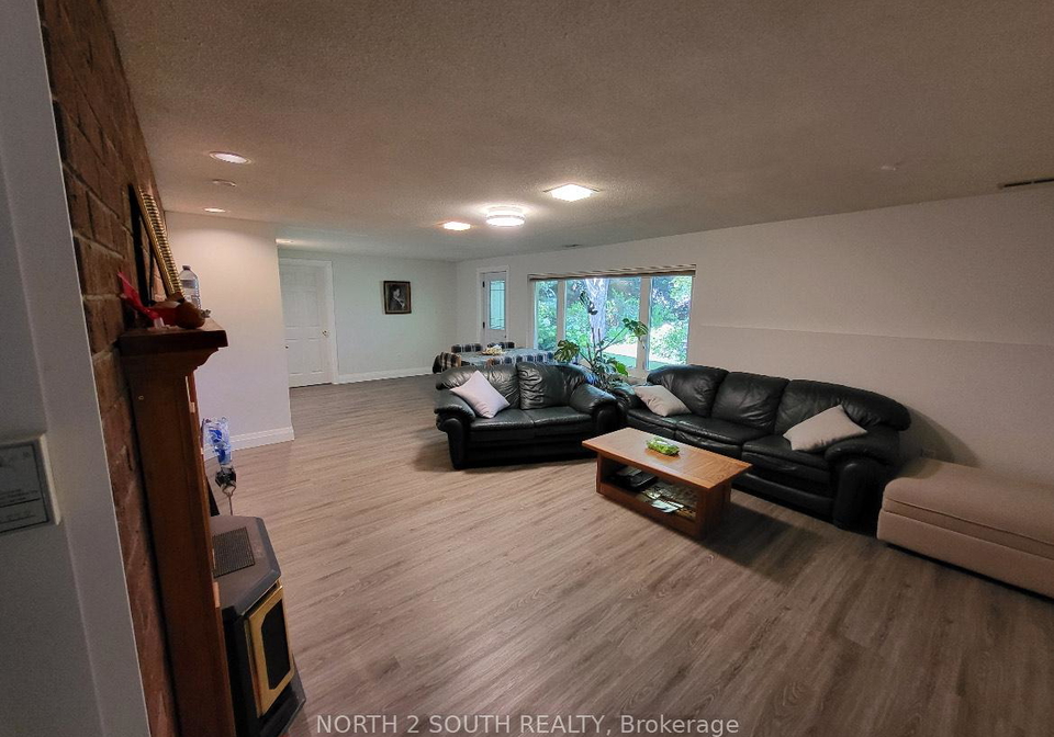 8329-10-side-road-halton-hills-ontario-w12424804