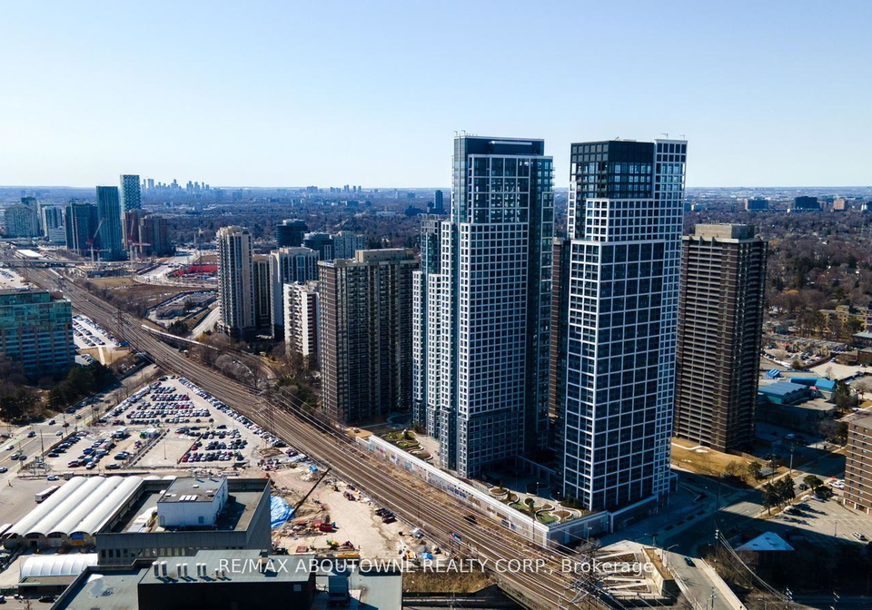 7-mabelle-avenue-etobicoke-ontario-w12425063