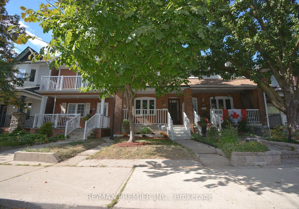 256-harvie-avenue-toronto-ontario-w12425135