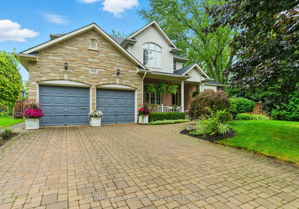 925-halsham-court-mississauga-ontario-w12425144