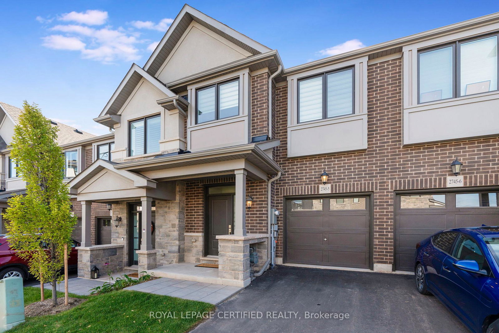 274westoak-trails-boulevard-n-oakville-ontario-w12425280