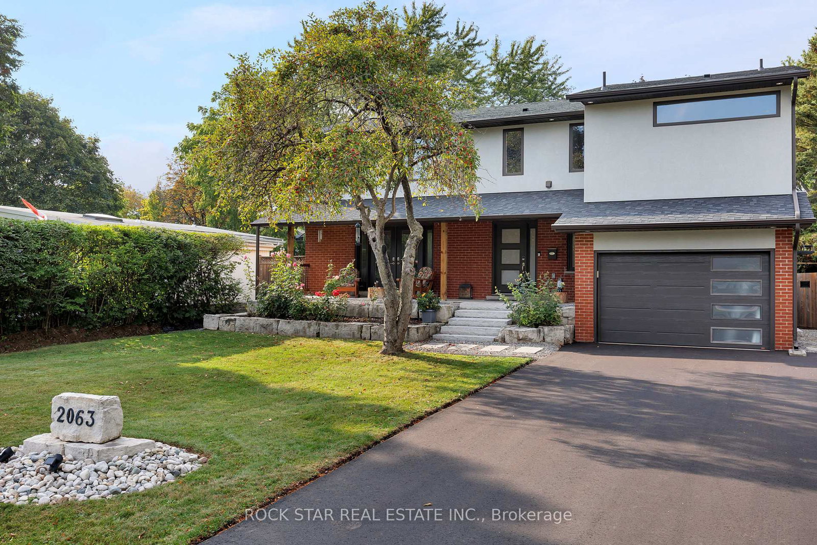 2063-seafare-drive-oakville-ontario-w12425463
