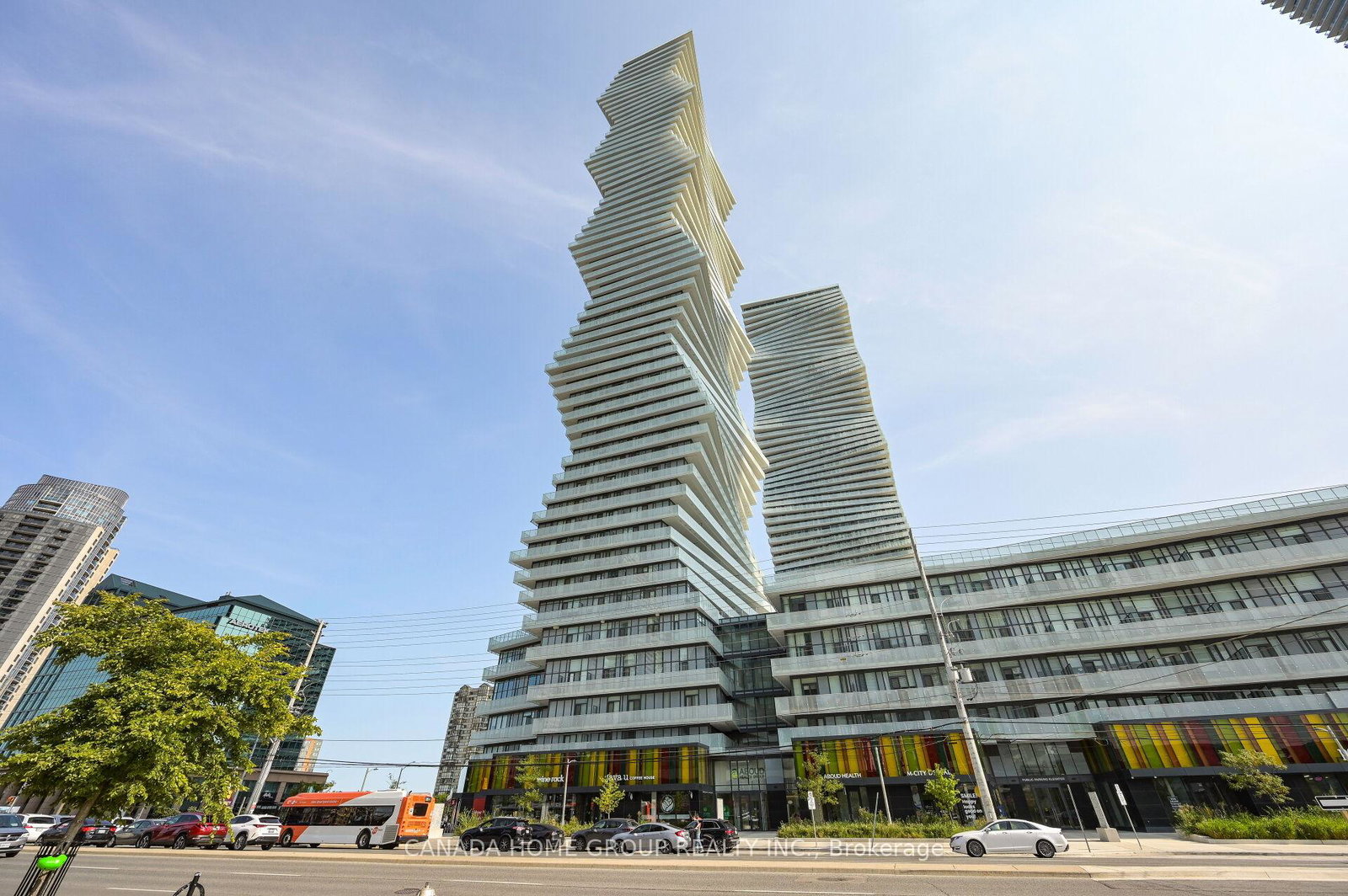 3900-confederation-parkway-mississauga-ontario-w12425483