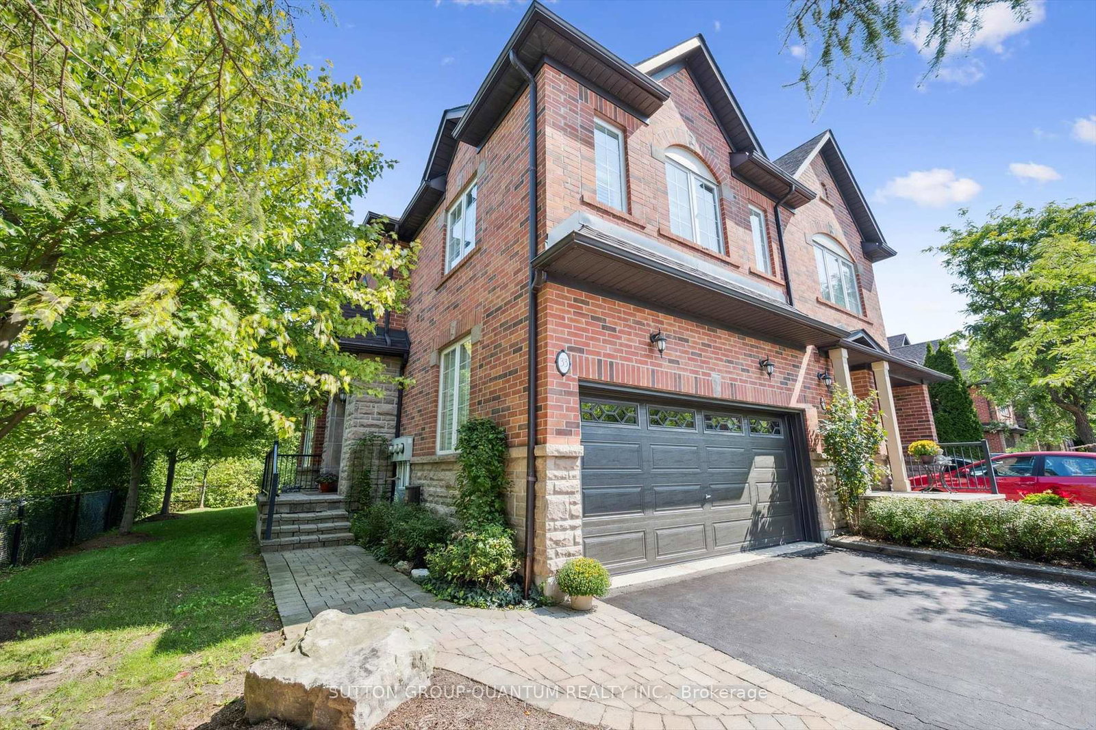 300-ravineview-way-oakville-ontario-w12425626