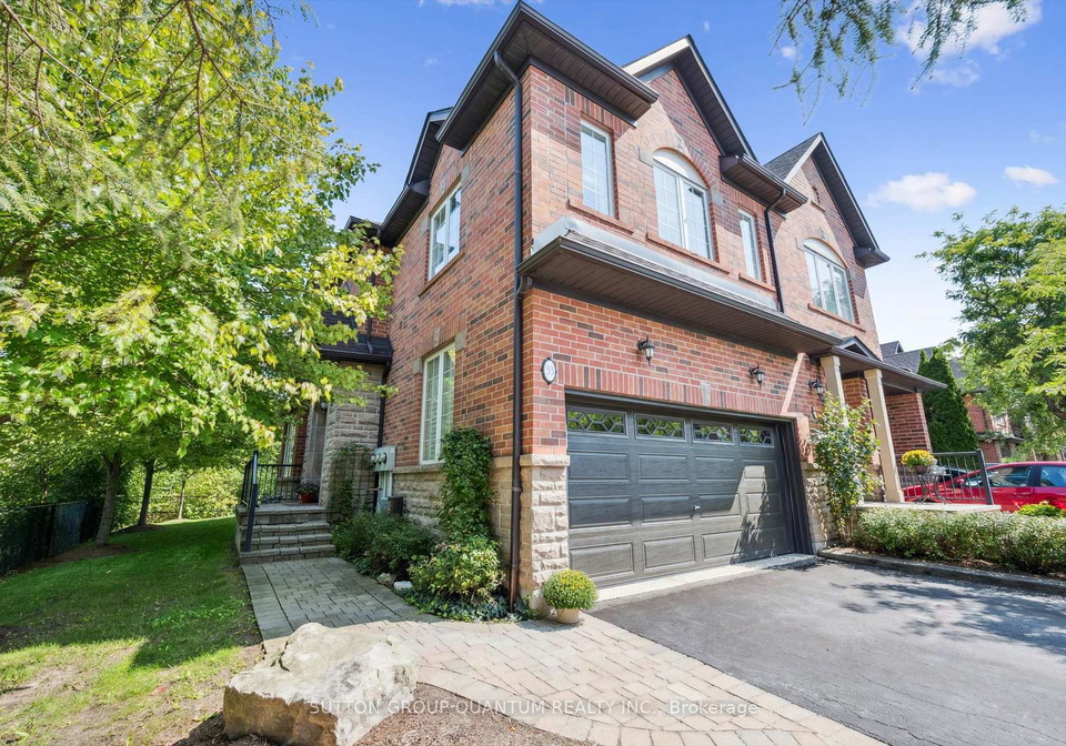 300-ravineview-way-oakville-ontario-w12425626