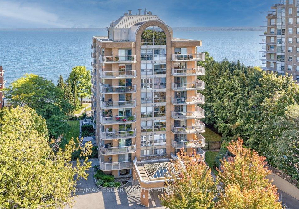 2210-lakeshore-road-burlington-ontario-w12425689