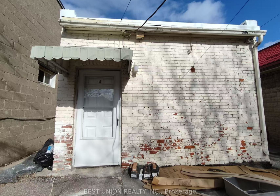 250-sixth-street-etobicoke-ontario-w12425824