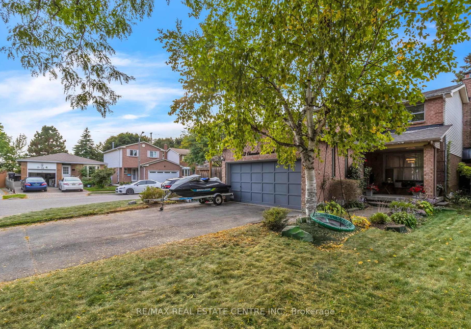23-oleander-crescent-n-brampton-ontario-w12425921