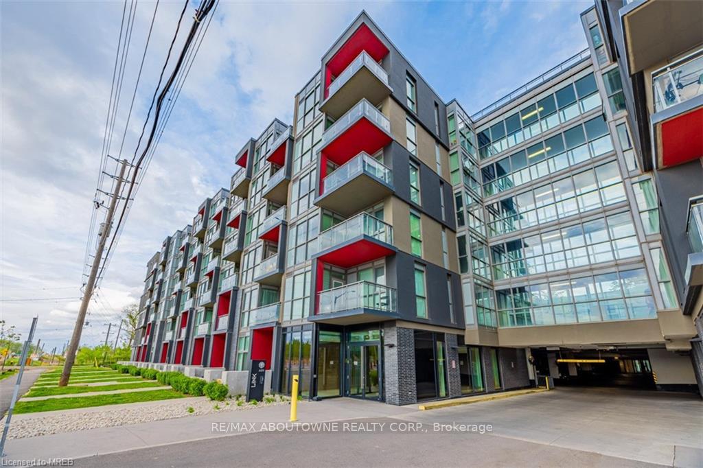5240-dundas-street-burlington-ontario-w12425984