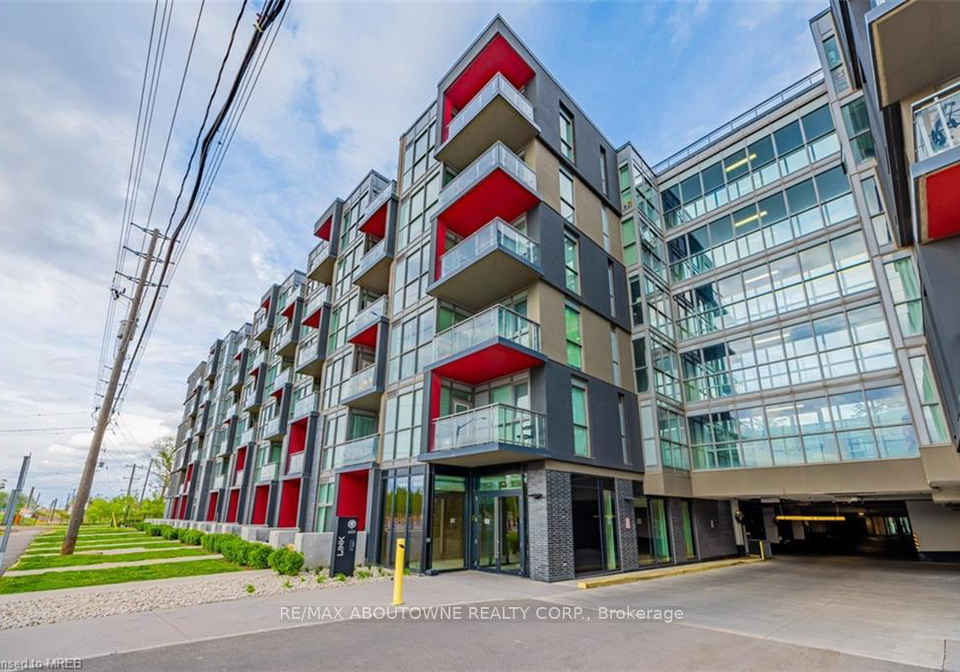 5240-dundas-street-burlington-ontario-w12425984