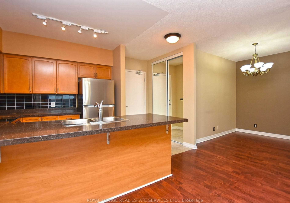 38-fontenay-court-etobicoke-ontario-w12426109