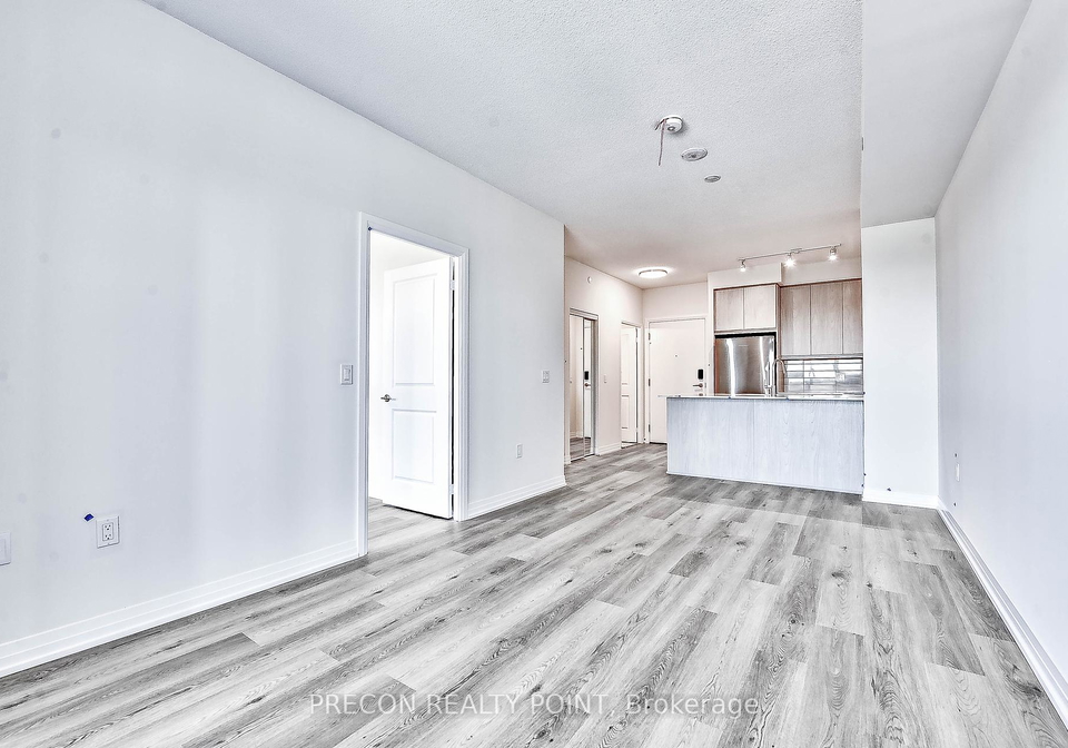15-watergarden-drive-mississauga-ontario-w12426139