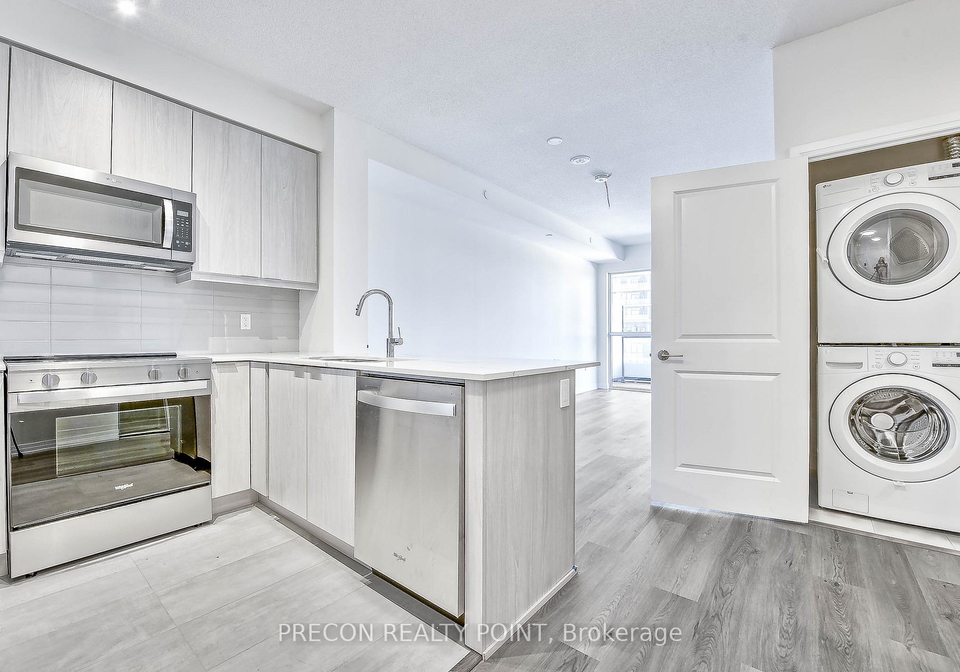 15-watergarden-drive-mississauga-ontario-w12426139