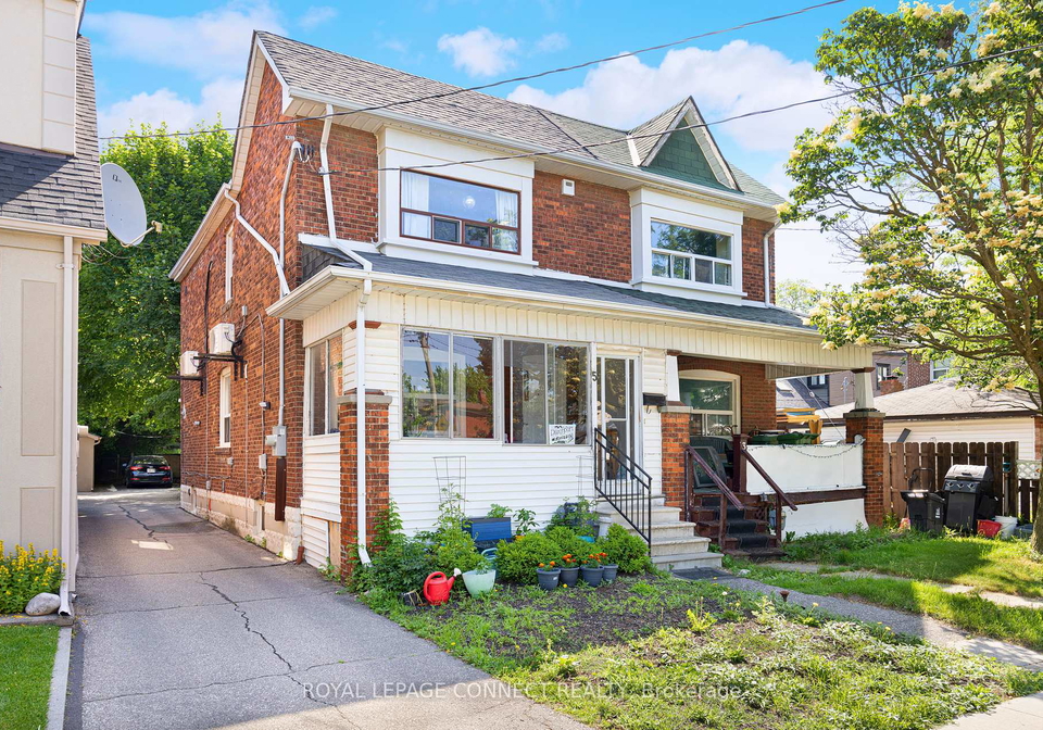 5-rosethorn-avenue-toronto-ontario-w12426211