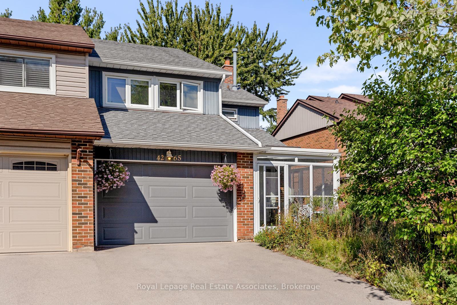 4265-thom-gardens-mississauga-ontario-w12426249