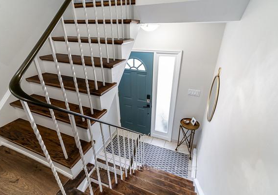 2056-marine-drive-oakville-ontario-w12426462