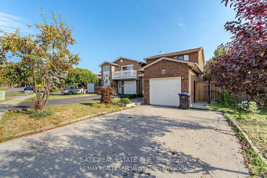 32-panda-lane-brampton-ontario-w12426527