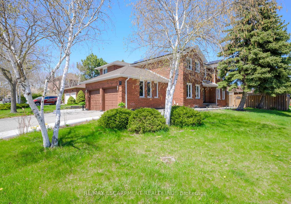 2728-guilford-crescent-oakville-ontario-w12426639