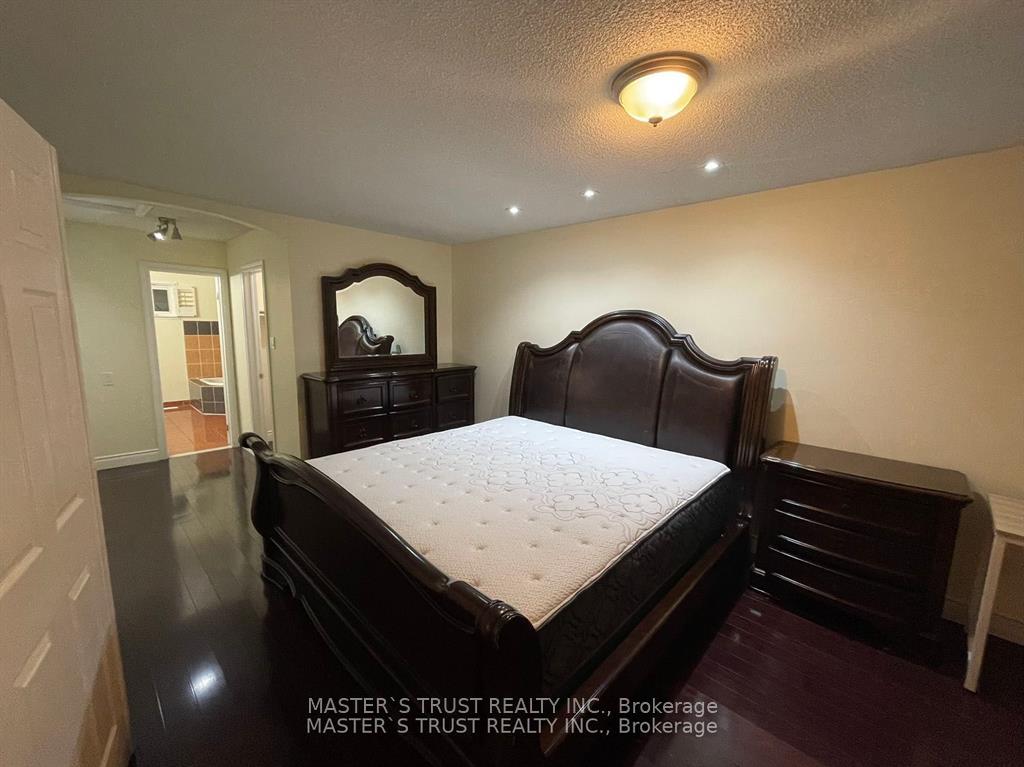 5019-guildwood-way-mississauga-ontario-w12426801
