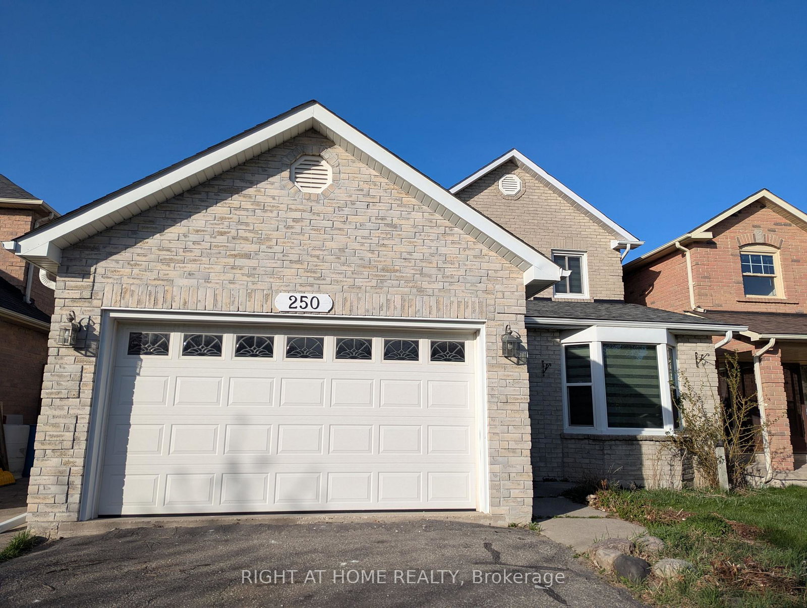 250-harrowsmith-drive-mississauga-ontario-w12426810