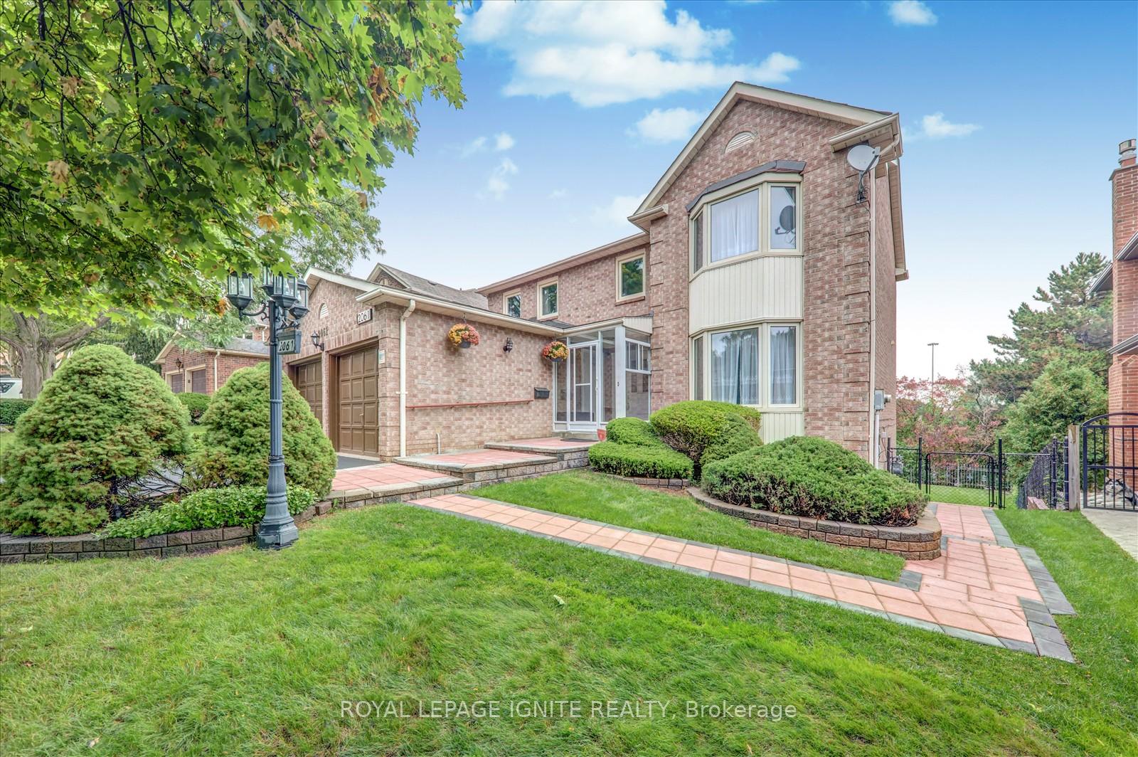 2061-folkway-drive-mississauga-ontario-w12426923
