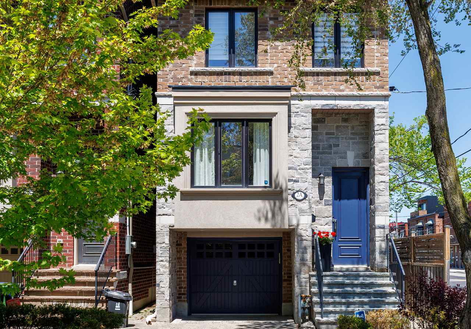 2a-methuen-avenue-toronto-ontario-w12427137
